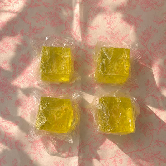 Clear Cheese Cube - Doughy Style Squishy