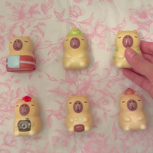 Mini Capybara Slow-Rise Squishy